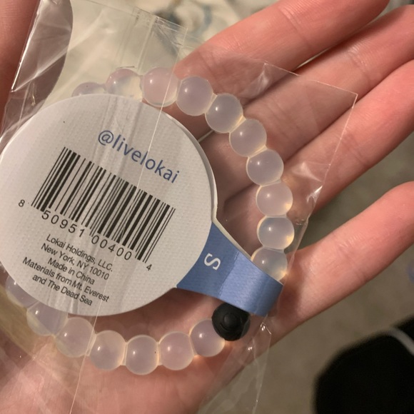 White Classic Lokai Bracelet - Picture 3 of 4